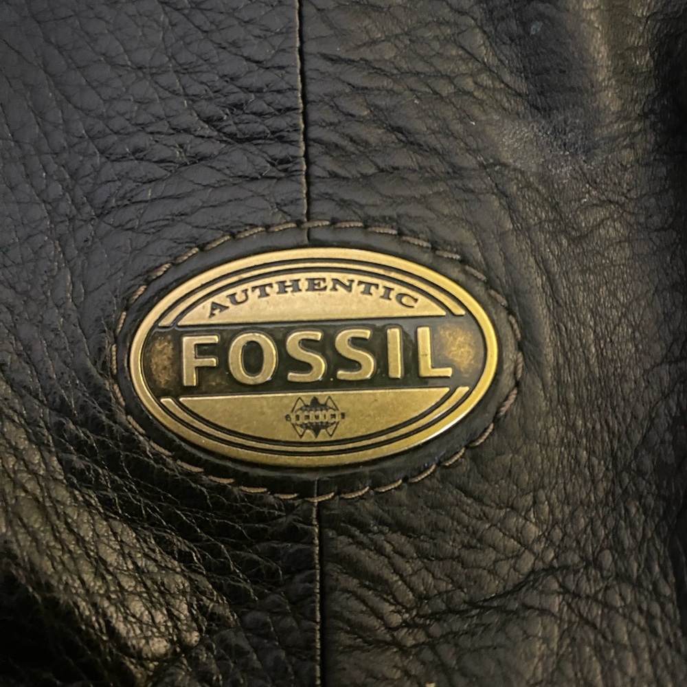 FINAL PRICE Fossil Black Leather Shoulder Bag. - Picture 3 of 7